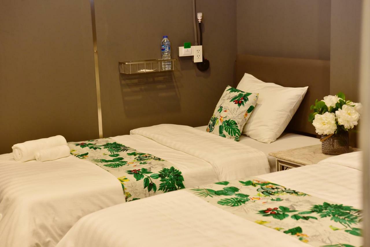 Forrest Bangkok Hotel מראה חיצוני תמונה